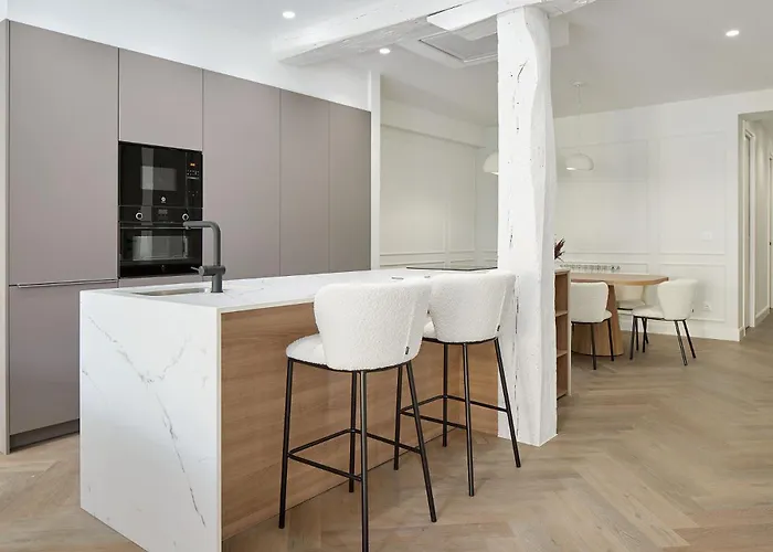 The Collection - Opera 圣塞瓦斯蒂安