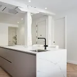 The Collection - Opera Apartment *