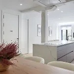 The Collection - Opera Apartment