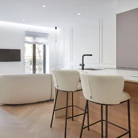 Apartman The Collection - Opera San Sebastián