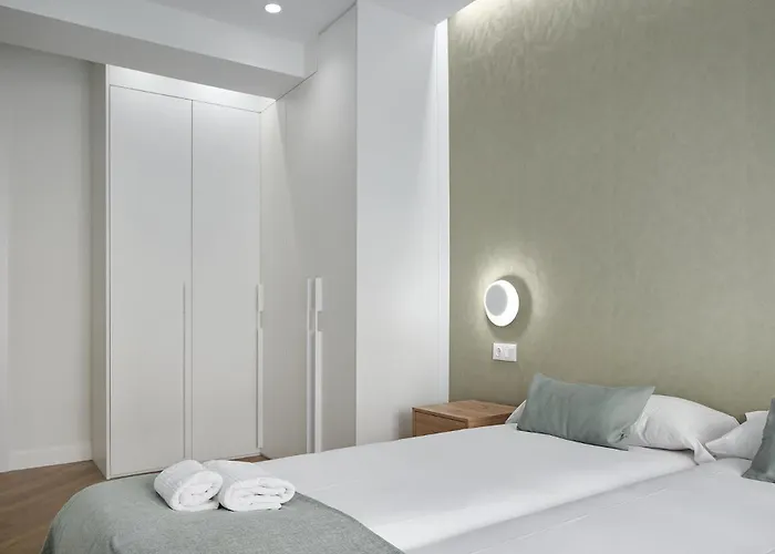 The Collection - Opera * San Sebastian